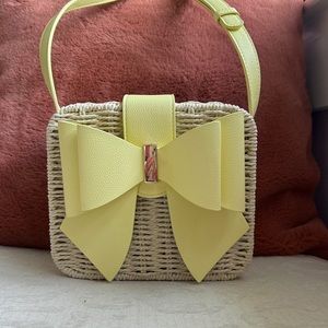 Poppy Bow Tie Straw Crossbody Bag